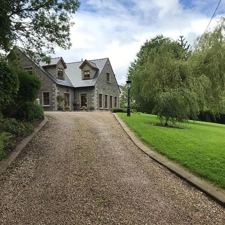 Willow Tree Cottage Glaslough ภายนอก รูปภาพ